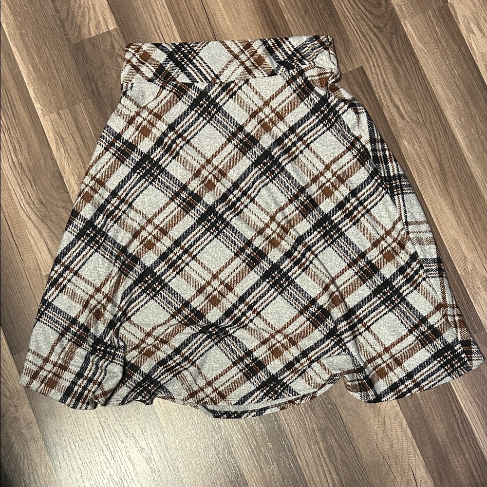 Elegant Plaid Skater Skirt - Brown and Black